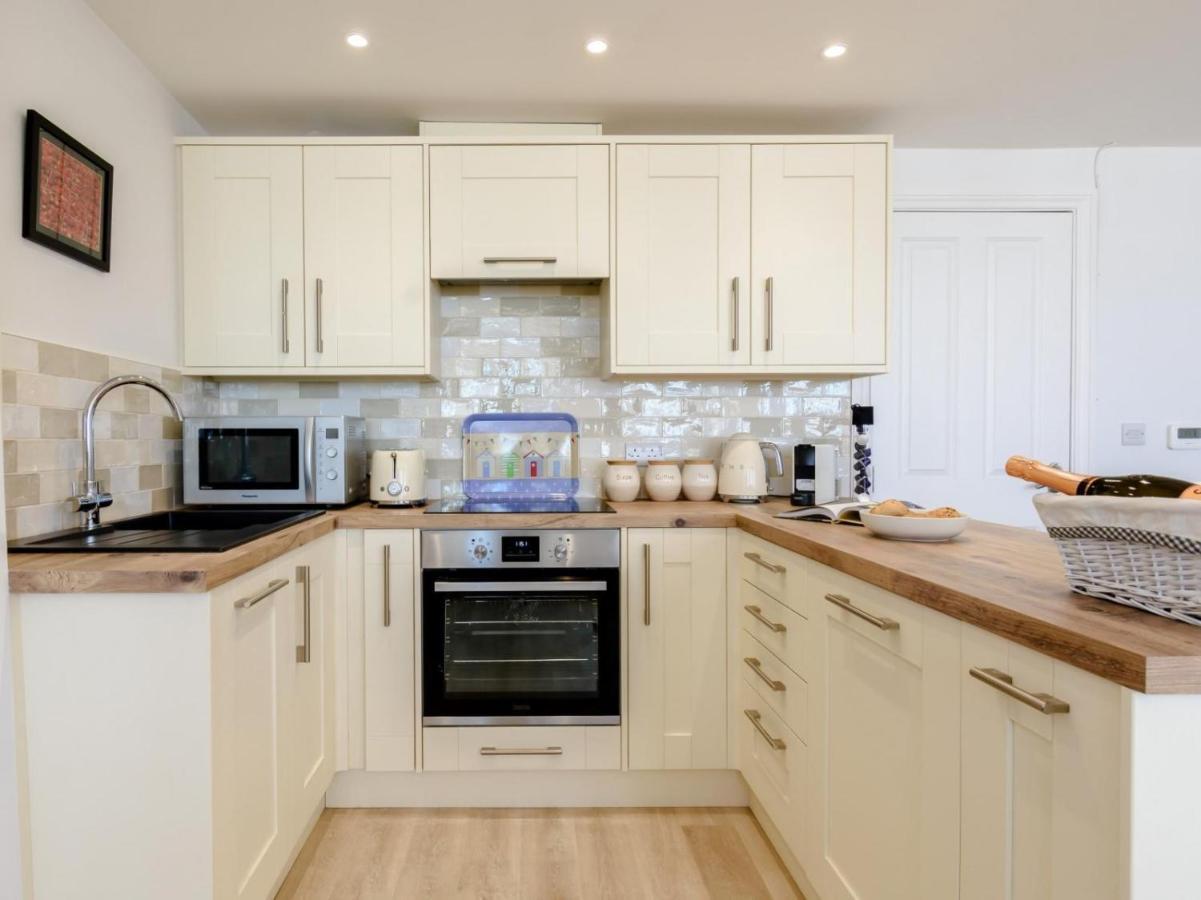 Pier Lookout Apartman Eastbourne Kültér fotó